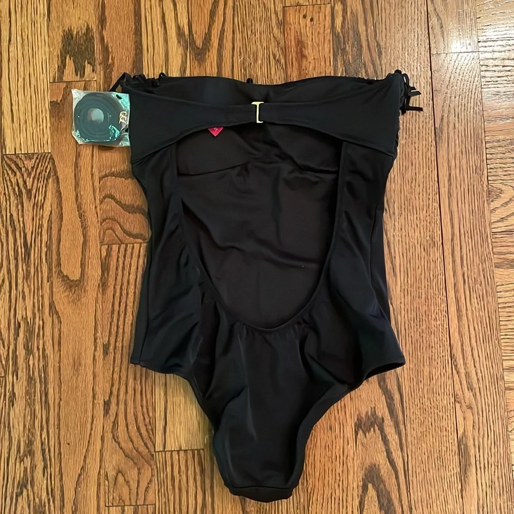 Victorias Secret NEW Black Fringe bandeau swimsuit sz S - Picture 2 of 5